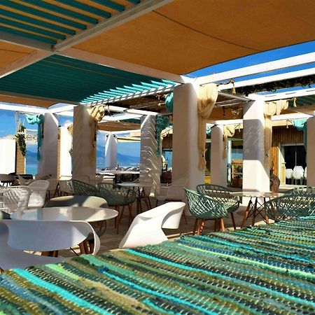 Marzi Beach And Bungalows Hotel Kokóni Kültér fotó