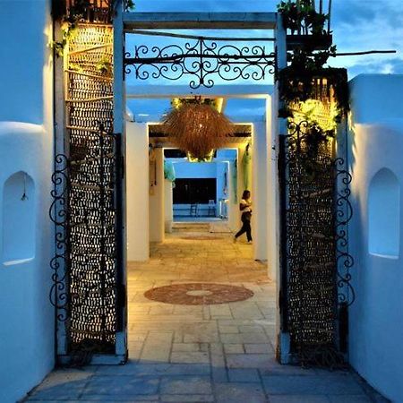 Marzi Beach And Bungalows Hotel Kokóni Kültér fotó