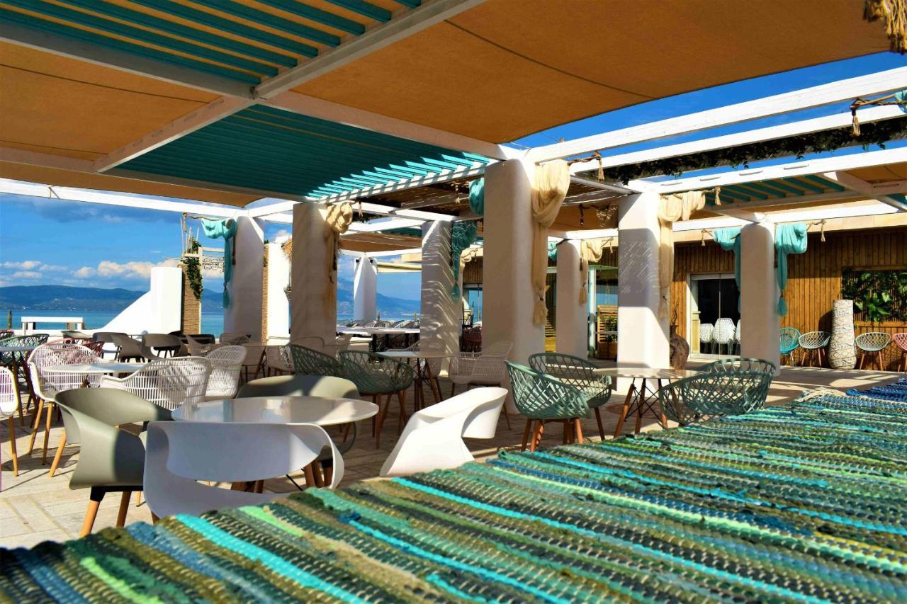 Marzi Beach And Bungalows Hotel Kokóni Kültér fotó