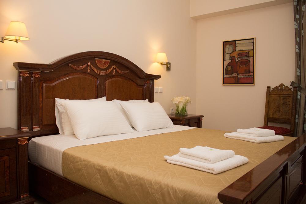 Marzi Beach And Bungalows Hotel Kokóni Szoba fotó